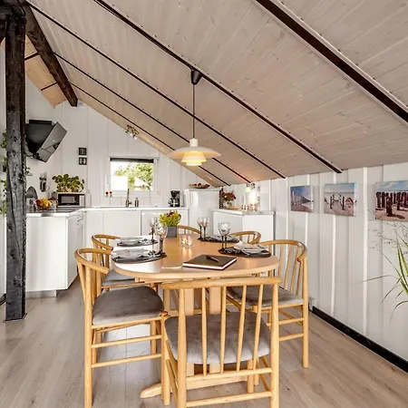 Josef - 500m From The Sea By Interhome