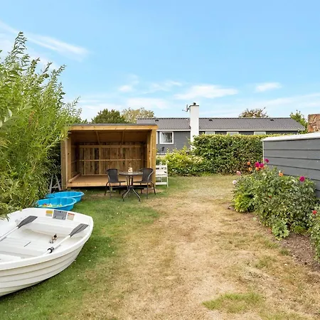 Josef - 500m From The Sea By Interhome *